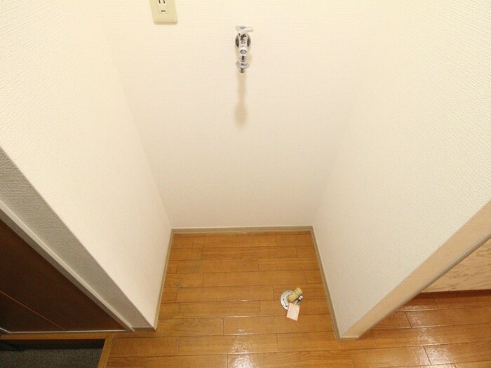 プランド－ル春日丘の物件内観写真