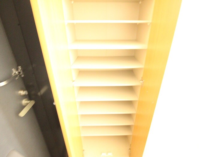 プランド－ル春日丘の物件内観写真