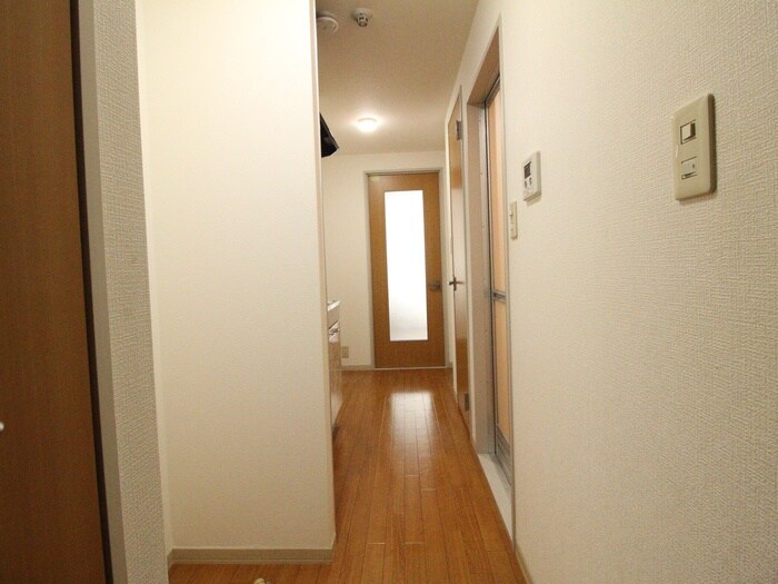 プランド－ル春日丘の物件内観写真