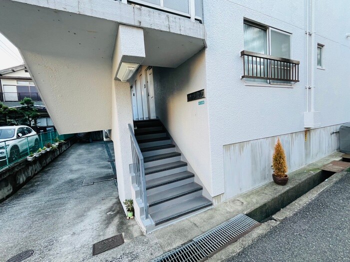 夙川サンハイツ（３０６）の物件外観写真