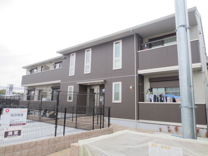 フォ－ルズマリュ－ドの物件外観写真