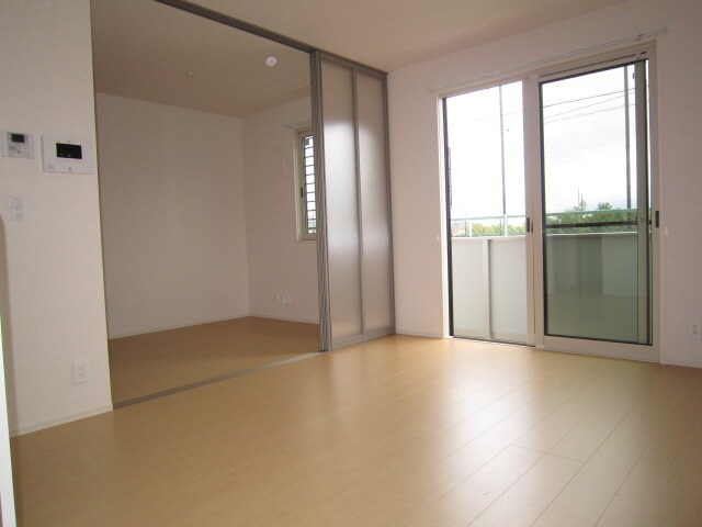 フォ－ルズマリュ－ドの物件内観写真