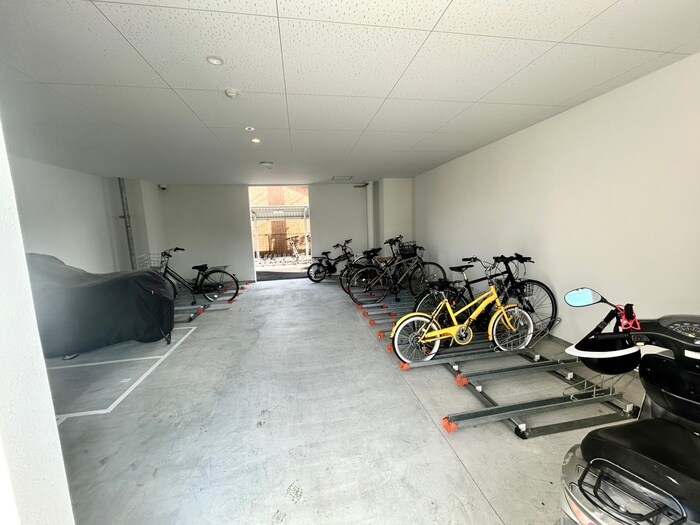 クローバー・プレミア長居公園東の物件外観写真