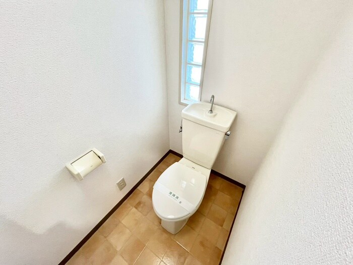 エスポワ－ル新稲の物件内観写真