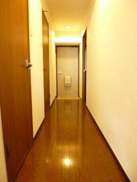 プレミエｰルクラーテの物件内観写真