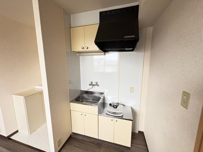 エスティハウス西院の物件内観写真