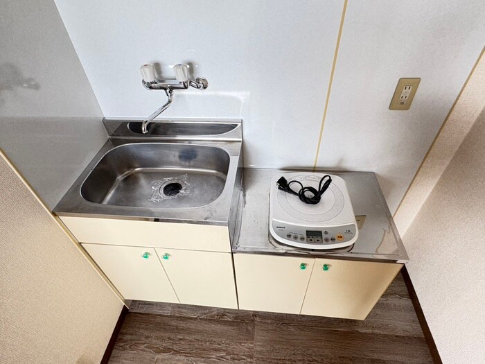 エスティハウス西院の物件内観写真