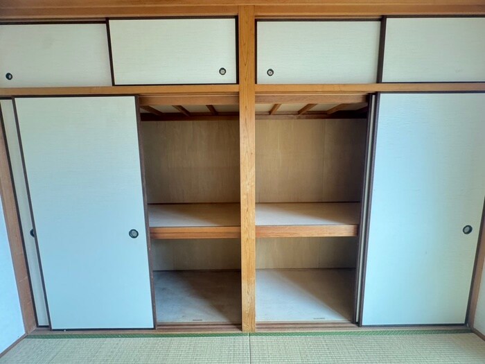 ｾﾗｳﾞｨB棟の物件内観写真