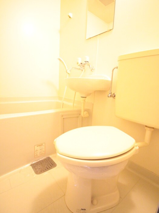 ﾗｳﾞｨｽﾀ弥生の物件内観写真