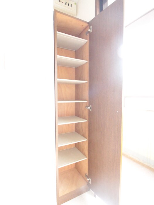 ﾗｳﾞｨｽﾀ弥生の物件内観写真