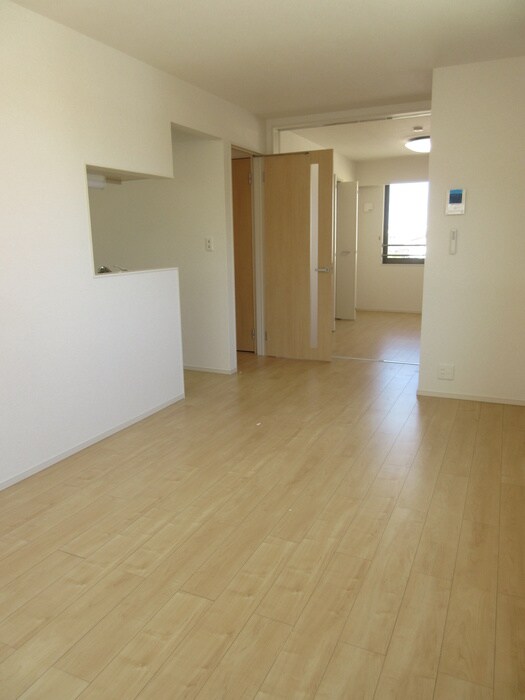 ベルメゾン・ウエストの物件内観写真