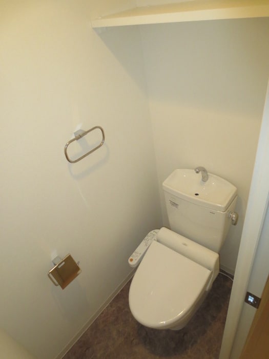 ウイングコート船場の物件内観写真