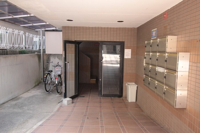 ﾊｲﾂ茨木の物件外観写真