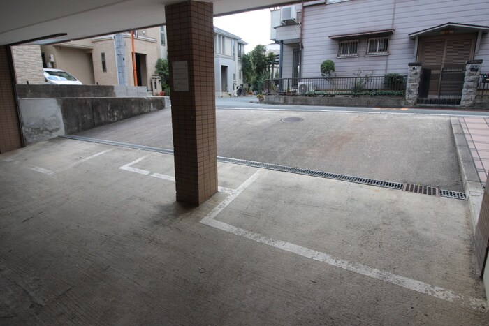 ﾊｲﾂ茨木の物件外観写真