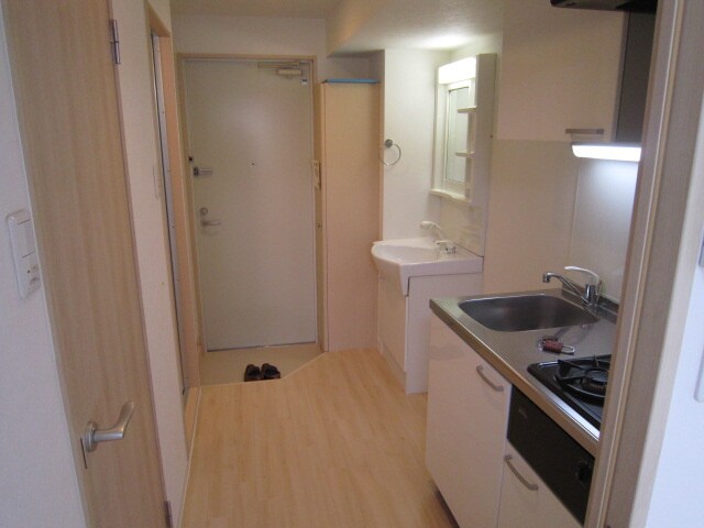 グランエクラ岸里の物件内観写真