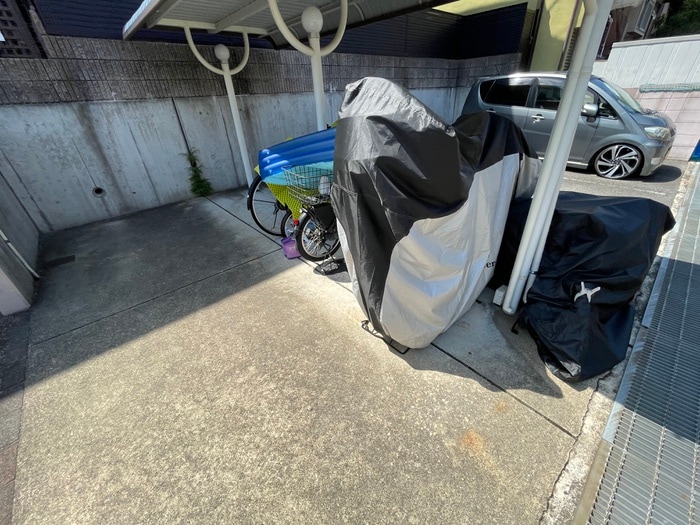 パストラル西向日の物件外観写真