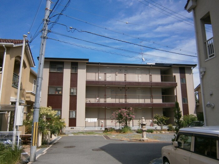 サウス香里の物件外観写真