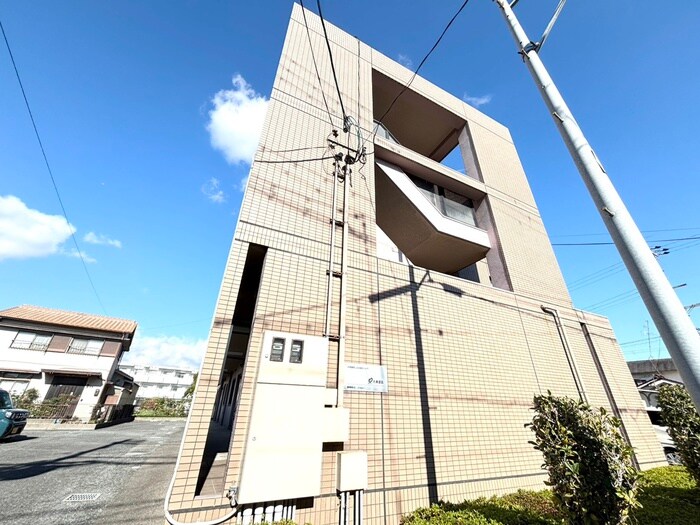 ミッテルハウスの物件外観写真