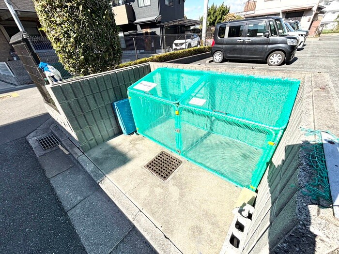 ミッテルハウスの物件外観写真