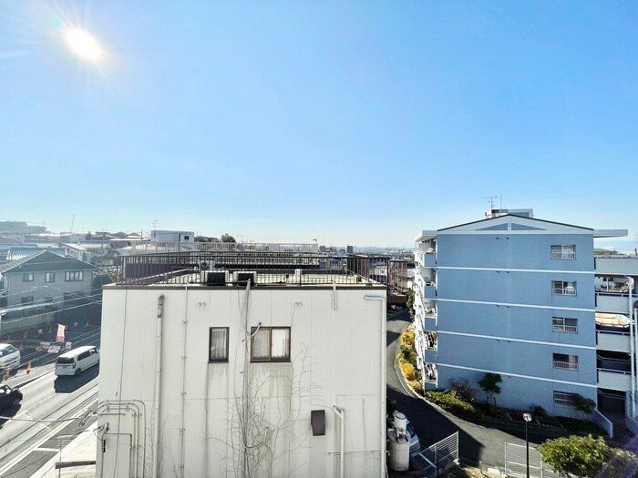 コスモ津田北マンションの物件内観写真