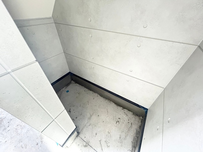 East Garage Placeの物件外観写真