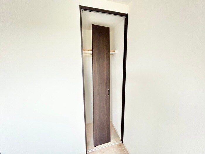 East Garage Placeの物件内観写真