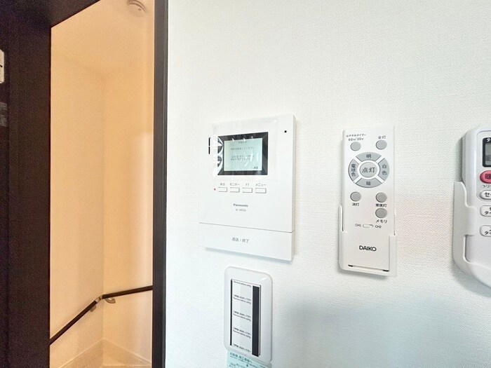 East Garage Placeの物件内観写真