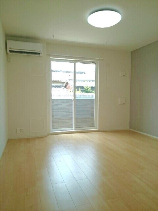 ルア　モンテ　メゾンの物件内観写真