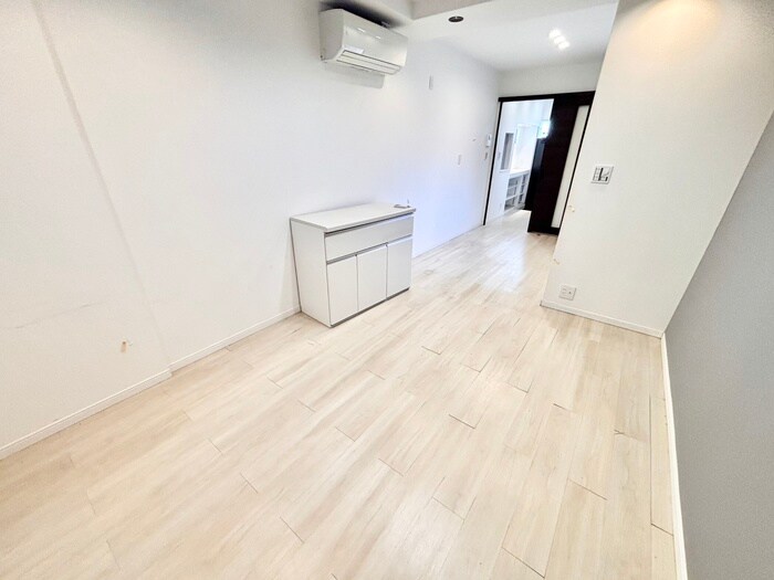 田井町貸家の物件内観写真