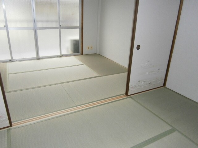 元町マンションの物件内観写真