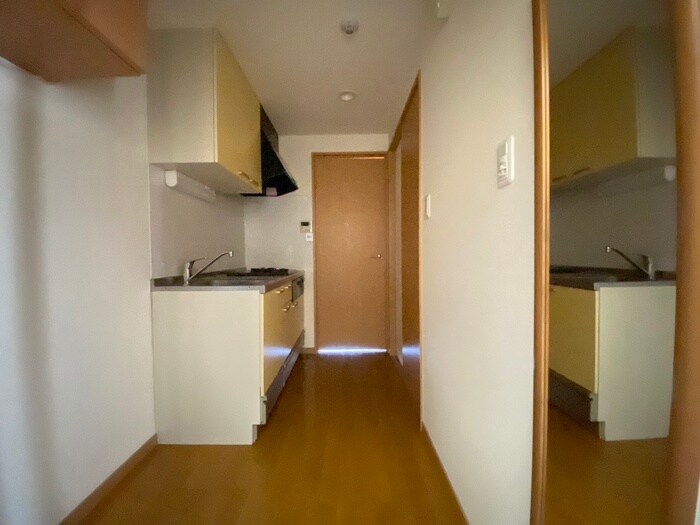 フラッティ堀川高辻の物件内観写真