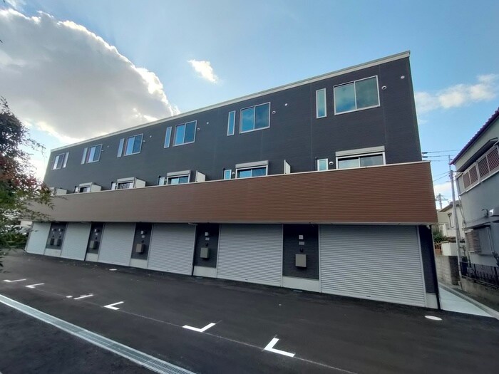 La Luce OSAKA Ovestの物件外観写真