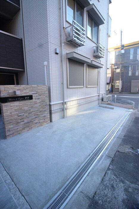 Maison　de　Espoir豊里の物件外観写真