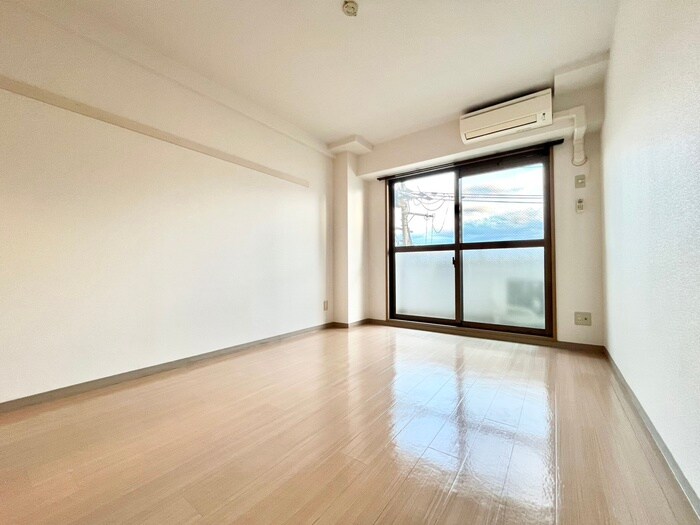 サニーカーサの物件内観写真