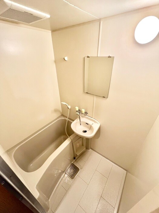 サニーカーサの物件内観写真