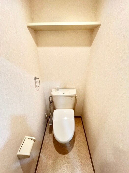 サニーカーサの物件内観写真