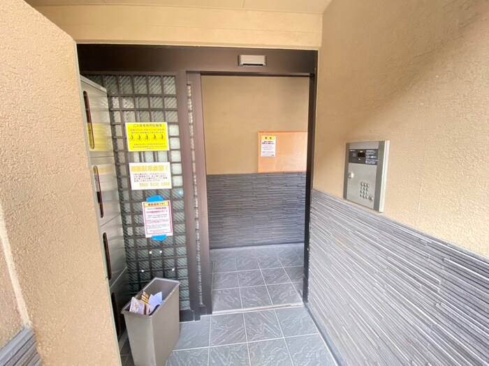 フラッティ四条大宮Ⅱの物件外観写真