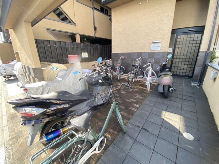 ロフティ四条大宮の物件外観写真