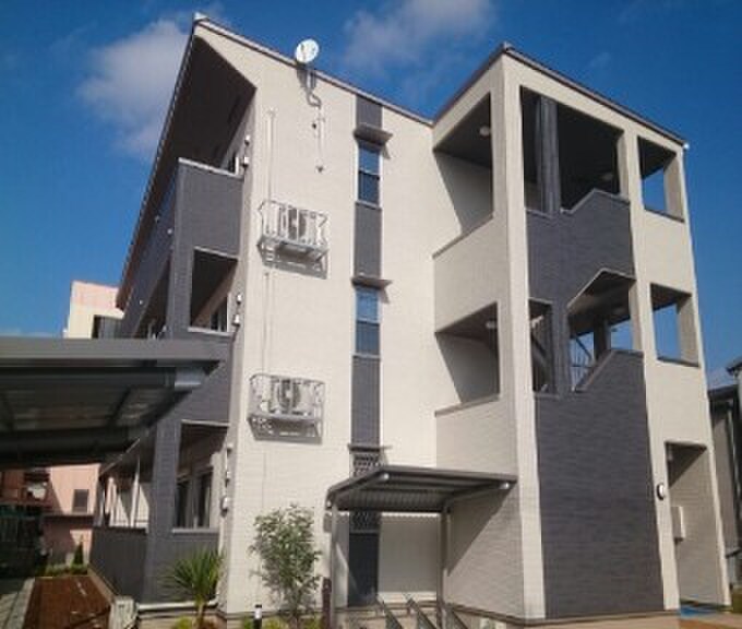 Ｍ・メゾンの物件外観写真