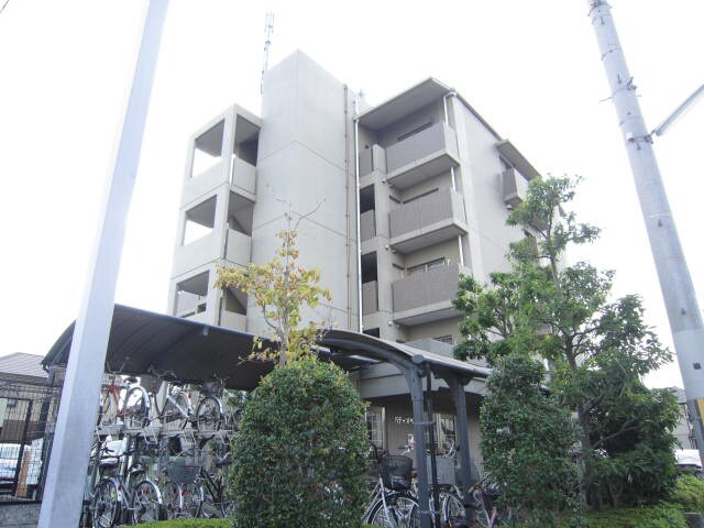 パティオベルの物件外観写真