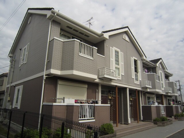 ロマンビビール参番館の物件外観写真