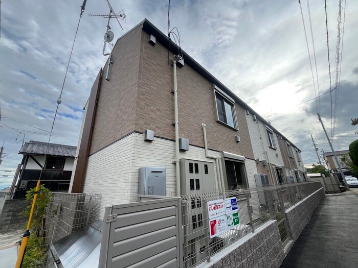 メゾングランシャンの物件外観写真