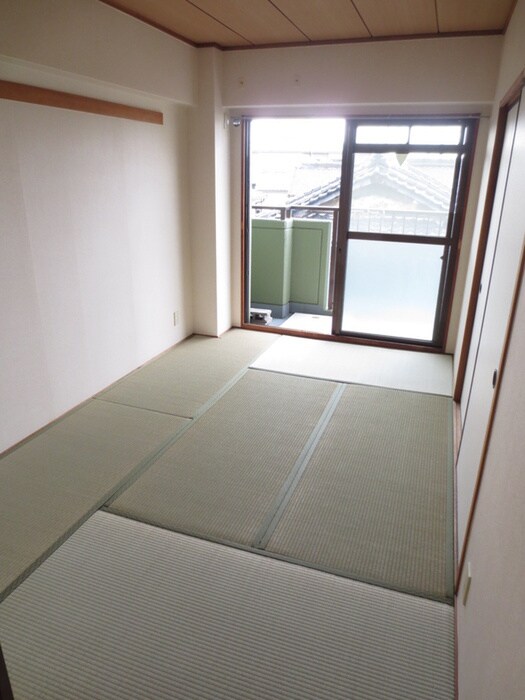 高槻ガーデンヒルズの物件内観写真