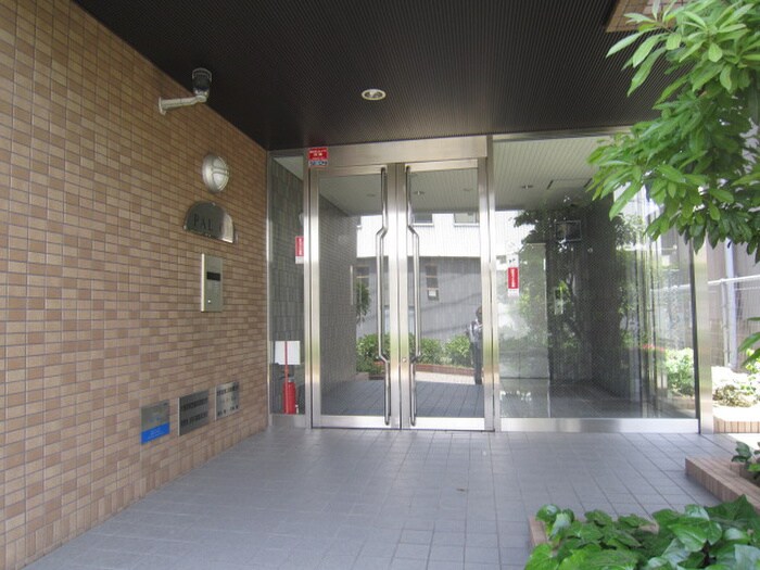 パルＯＭの物件外観写真