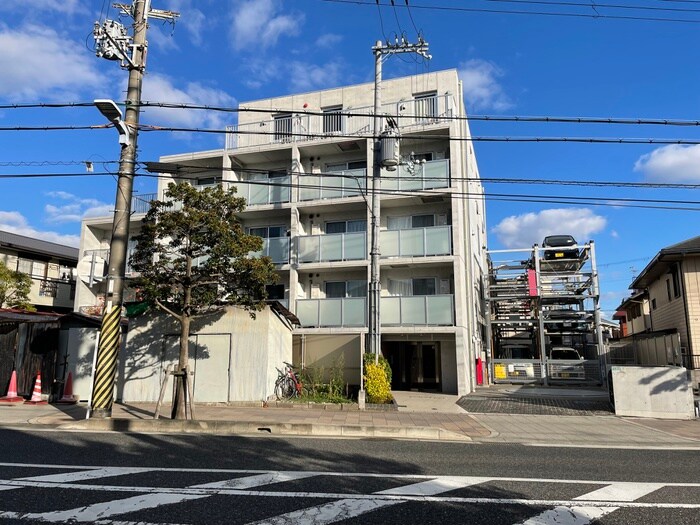 レジディア甲東園の物件外観写真