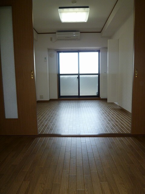 ノルデンハイム東三国Ｂ棟の物件内観写真