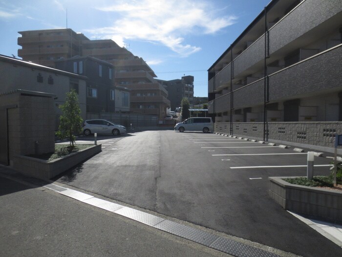 アンプルールフェール雅の物件外観写真