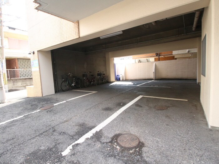 メゾンイサムの物件外観写真