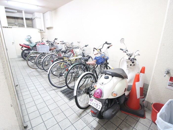 ファーストコート御所西の物件外観写真