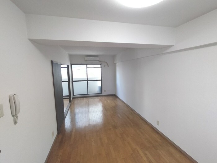 LAPISの物件内観写真